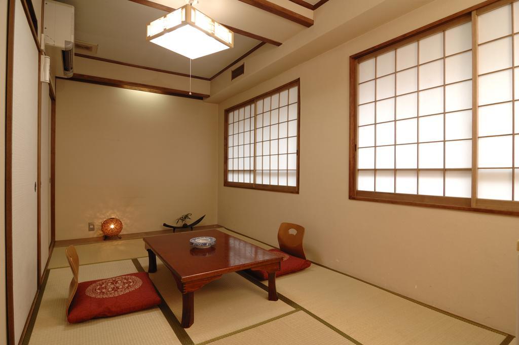 Hotel Iida Киото Стая снимка